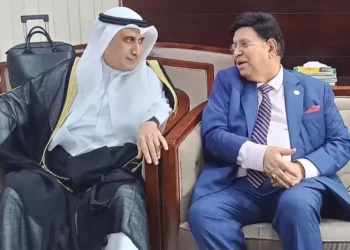 রাষ্ট্রীয় কর্মসূচিতে অংশ নিতে কুয়েত সফরে পররাষ্ট্রমন্ত্রী