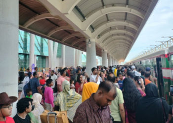 প্রথম মাসে কক্সবাজার এক্সপ্রেস আয় ১কোটি ৩৮ লাখ