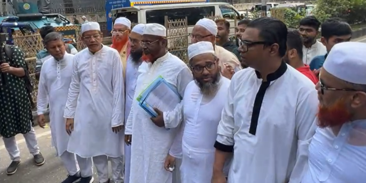 ৫ দাবিতে প্রধান উপদেষ্টার কাছে স্মারকলিপি দিল জামায়াতসহ ৮ দল