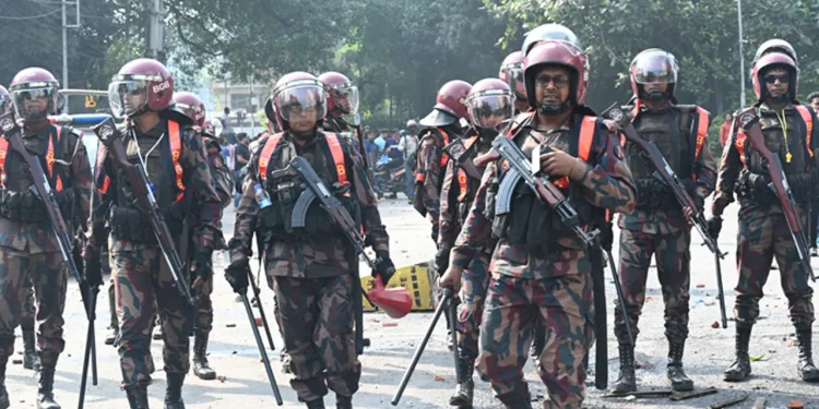 ঢাকা ও আশপাশের জেলায় বিজিবি মোতায়েন