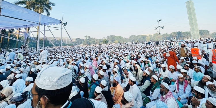 সোহরাওয়ার্দীতে খতমে নবুওয়ত মহাসম্মেলনে উপচে পড়া ভিড়