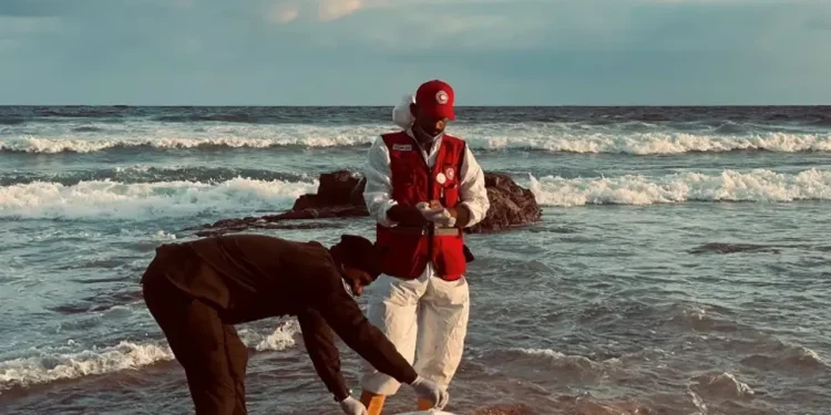 লিবিয়া উপকূলে ২৬ বাংলাদেশি নিয়ে নৌকাডুবি, মৃত্যু ৪